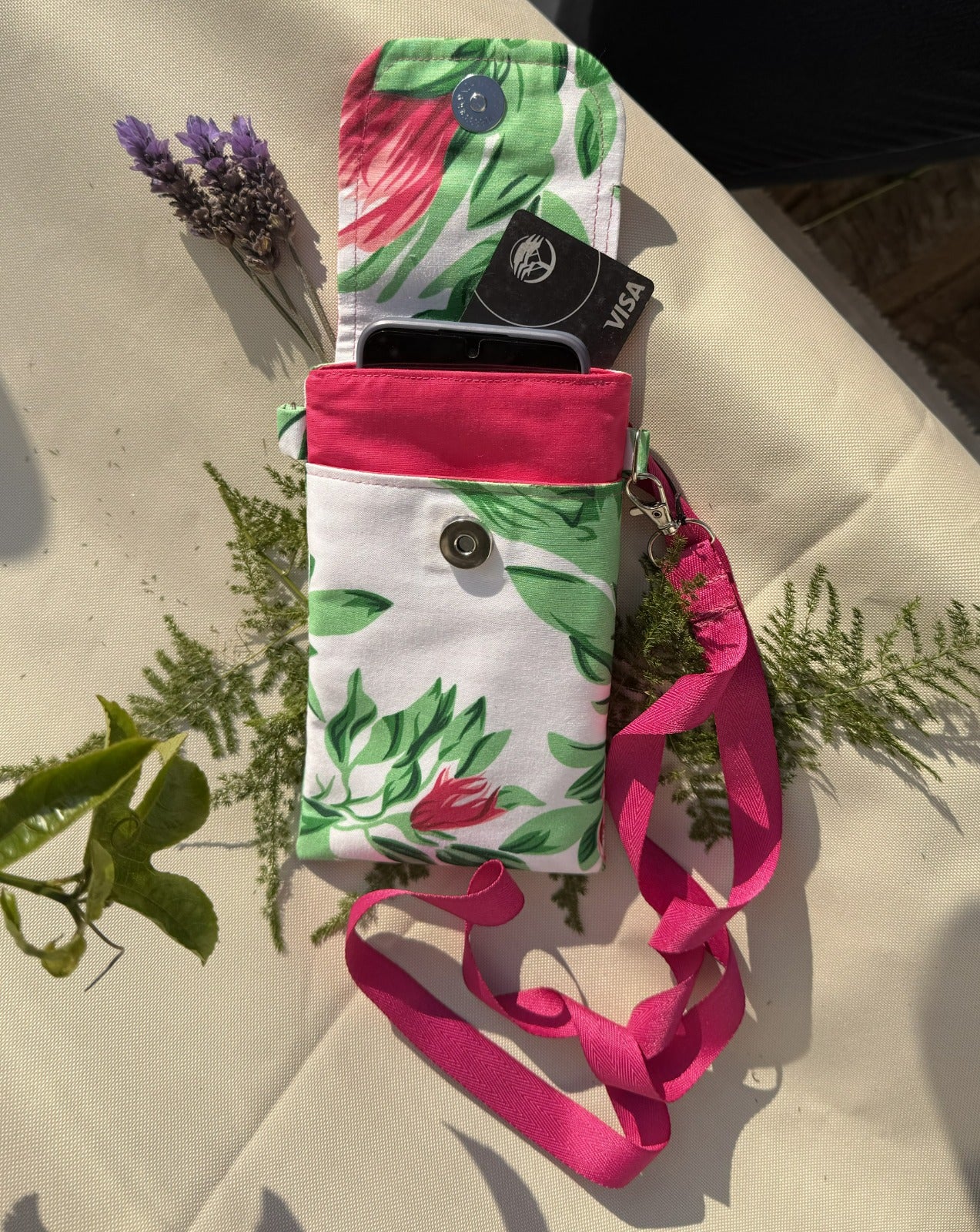 Protea Print Phone Bag